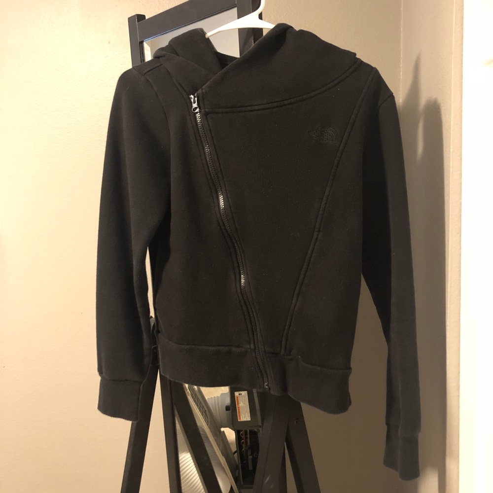 North face sweater